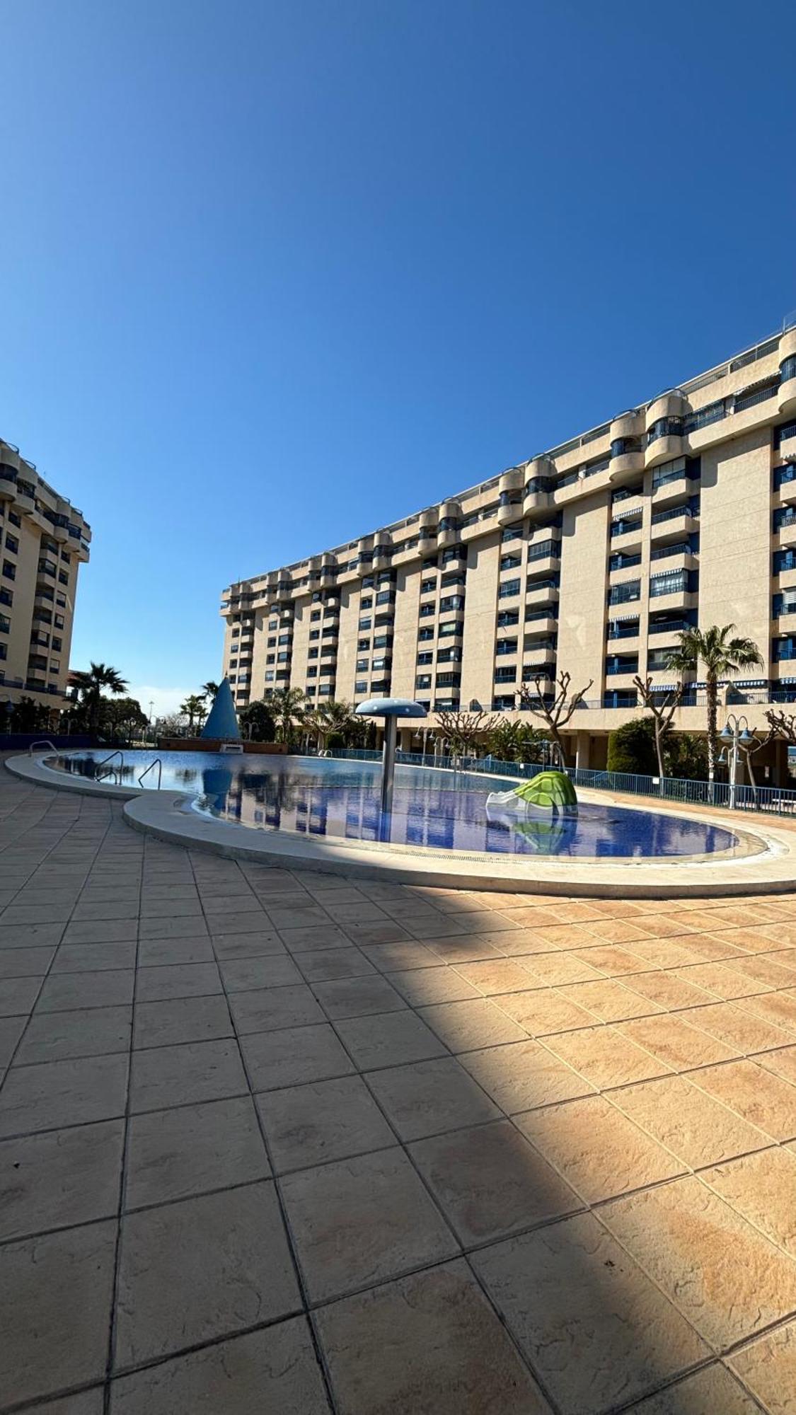 Apto. Luminoso Con Vistas En Playa De La Patacona Valencia Exteriör bild